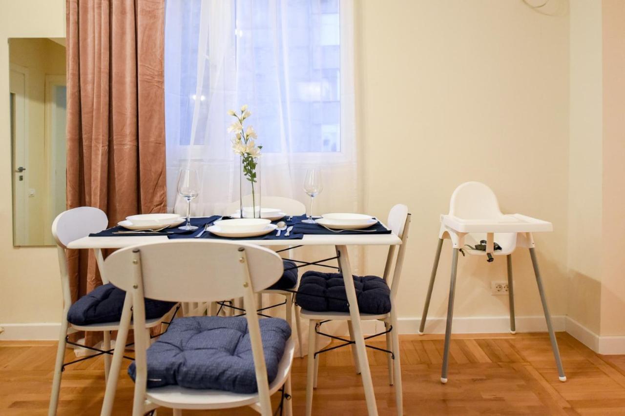 بوخارست The Dream Apartment - Near Radisson Hotel المظهر الخارجي الصورة